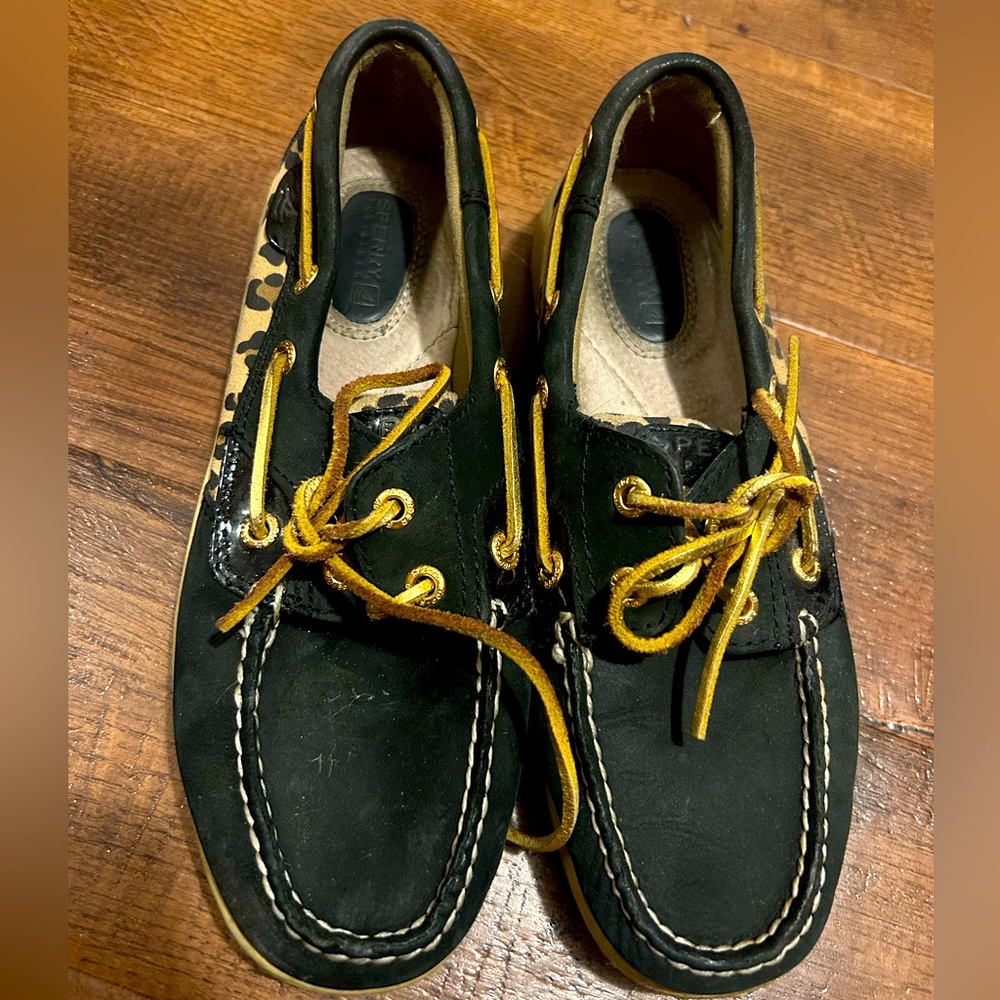 Sperry Top Sider leopard boat shoe